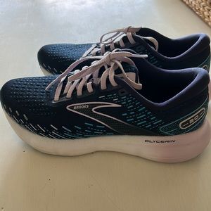 Brooks Glycerin 20 EUC 9